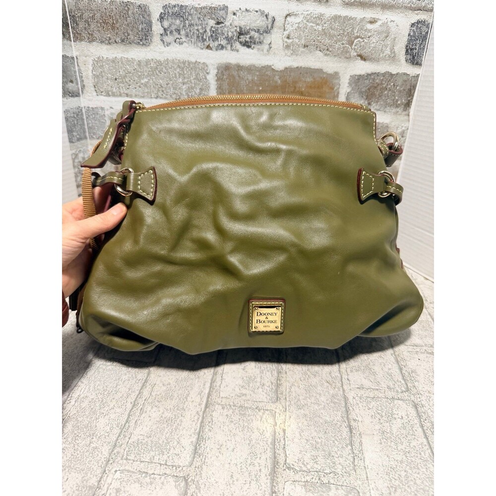 Vintage Dooney & Bourke Smooth Green Leather Inside Red Liner